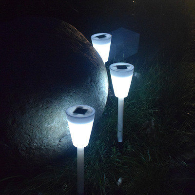 2700K Hollow Butterfly ใส่ไฟสวนพลังงานแสงอาทิตย์ LED สีสันสดใส