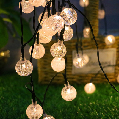 วันหยุด SGS Solar Powered Fairy Lights ลูกบอลคริสตัลฟองสบู่กลางแจ้ง LED 2700K