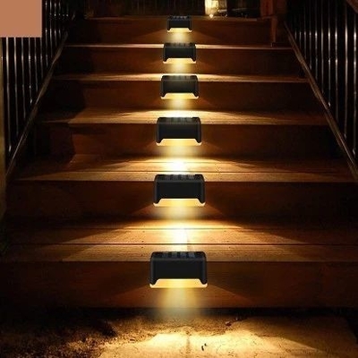 สวนกันน้ำกลางแจ้ง Solar Deck Step Lights รั้วระเบียง LED Solar Lights 2700K